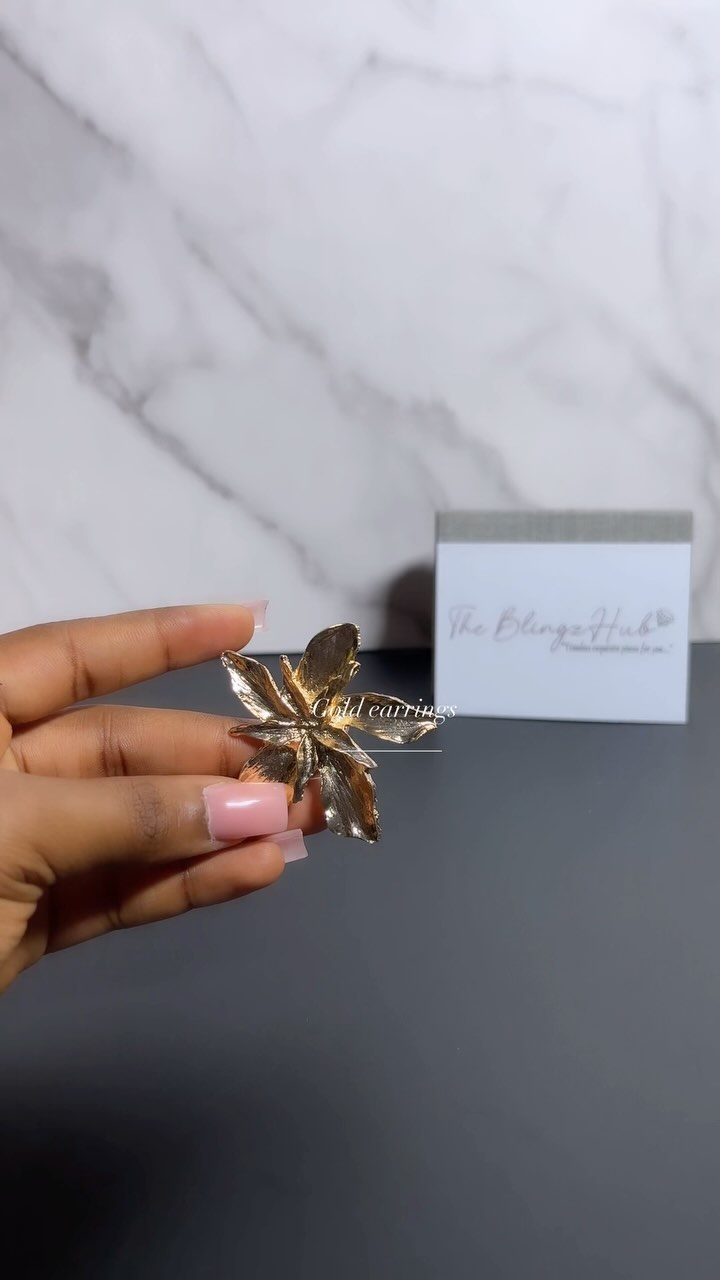 Gold Flower Earrings
