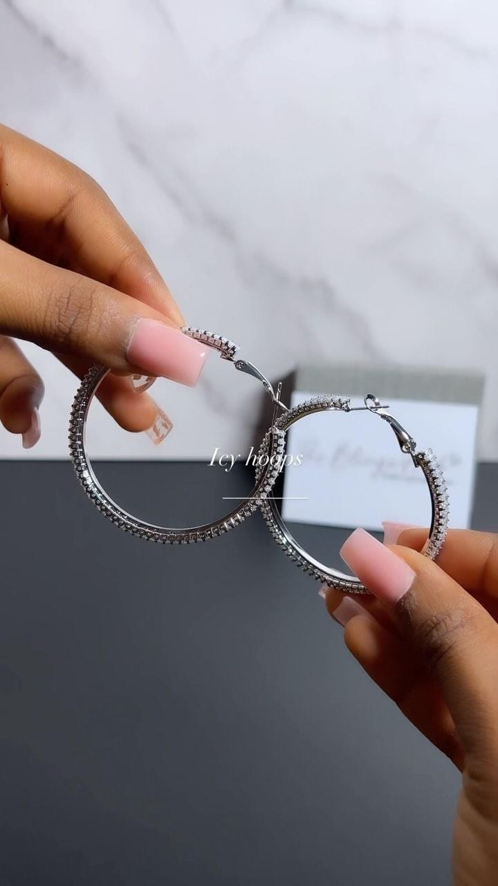Icy Hoops